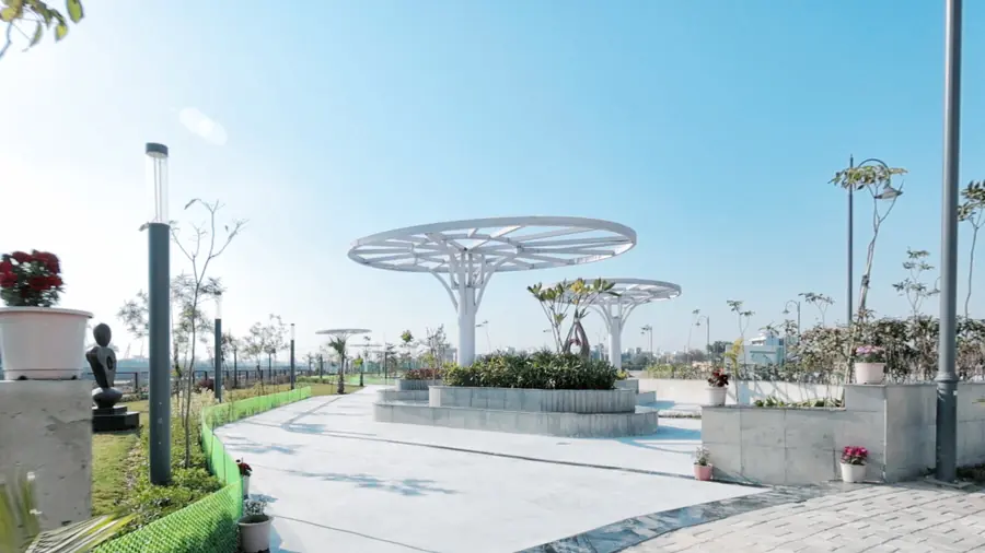 GSA Singapore Landscaped Courtyard